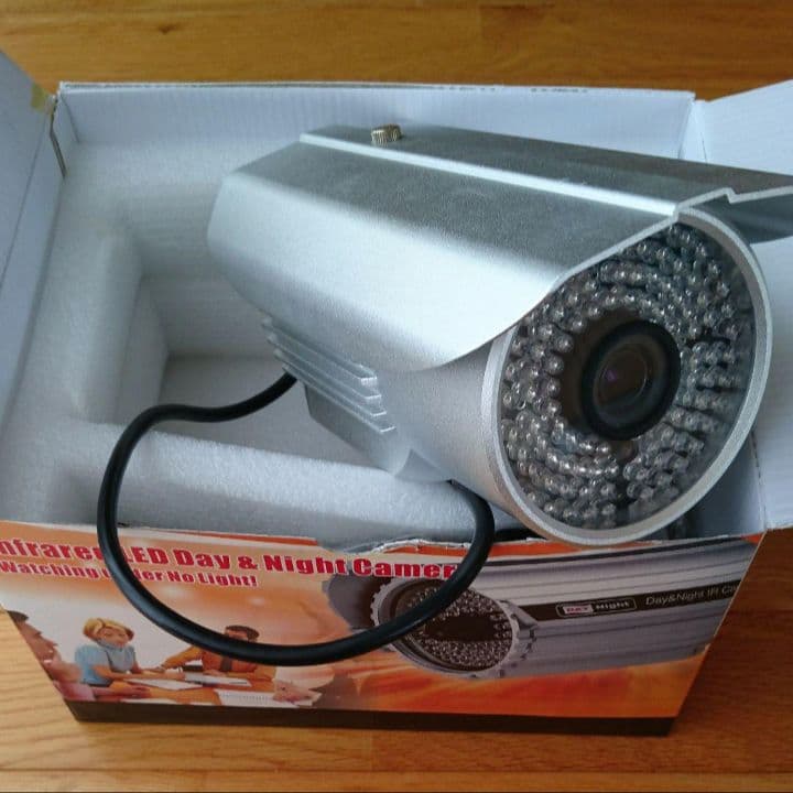 防犯カメラ【 IR9218CEH-N 】