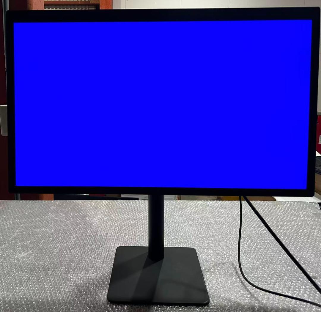 ディスプレイ・モニター本体 LG 27MD5KA