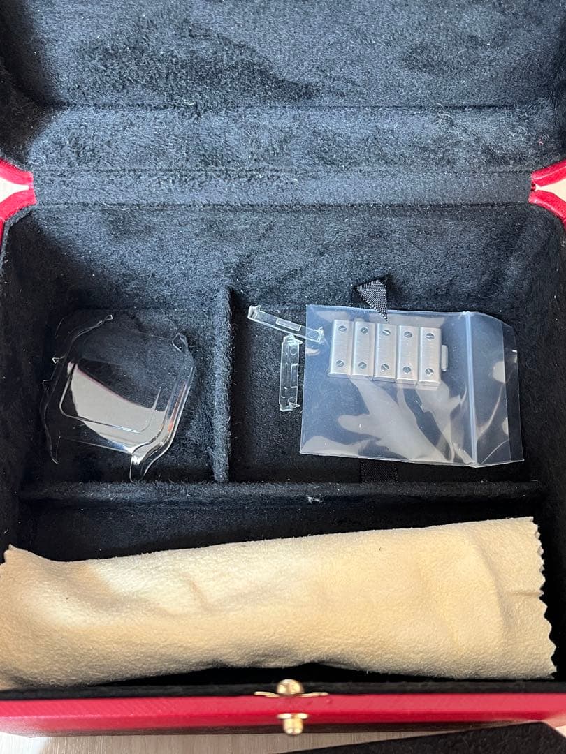 ひめ　カルティエ　時計　空箱