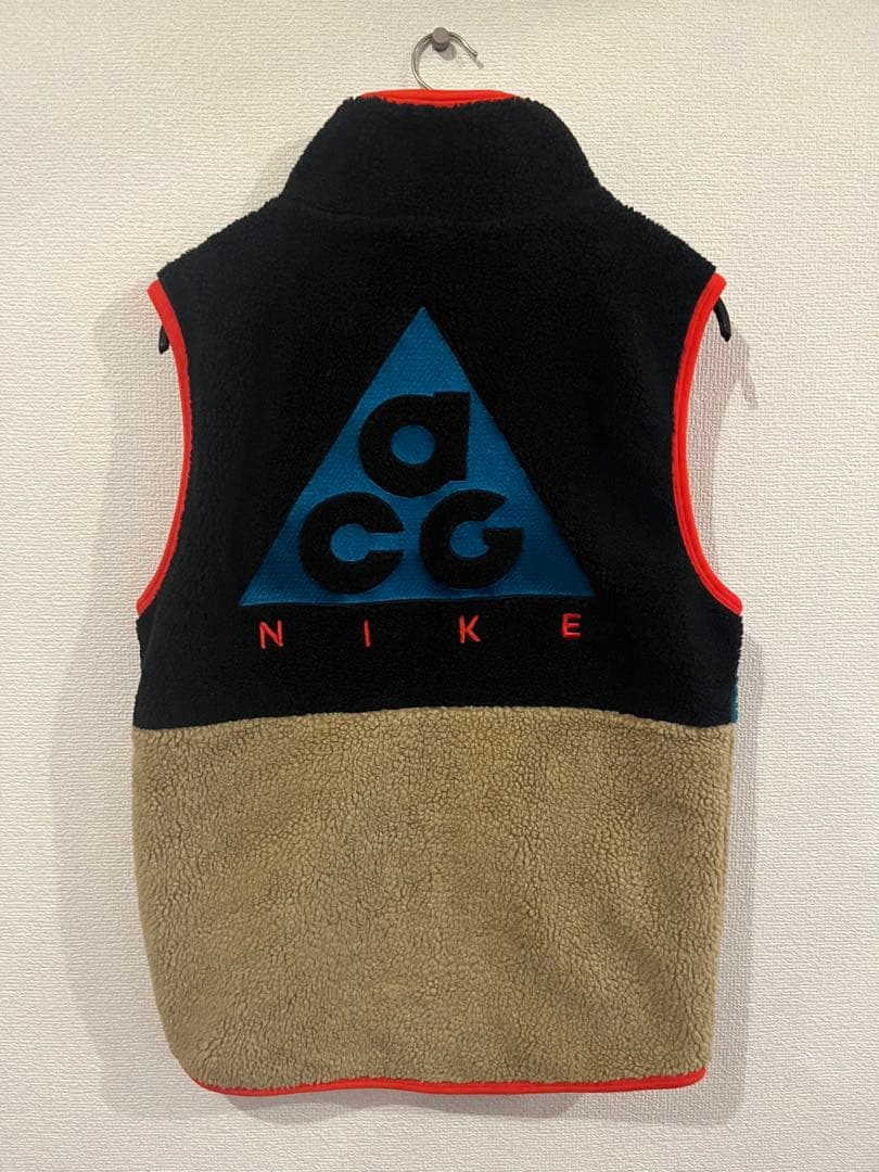 NIKE ACG フリースベスト