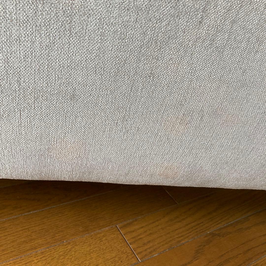 eilersenグレーのファブリックアームチェア