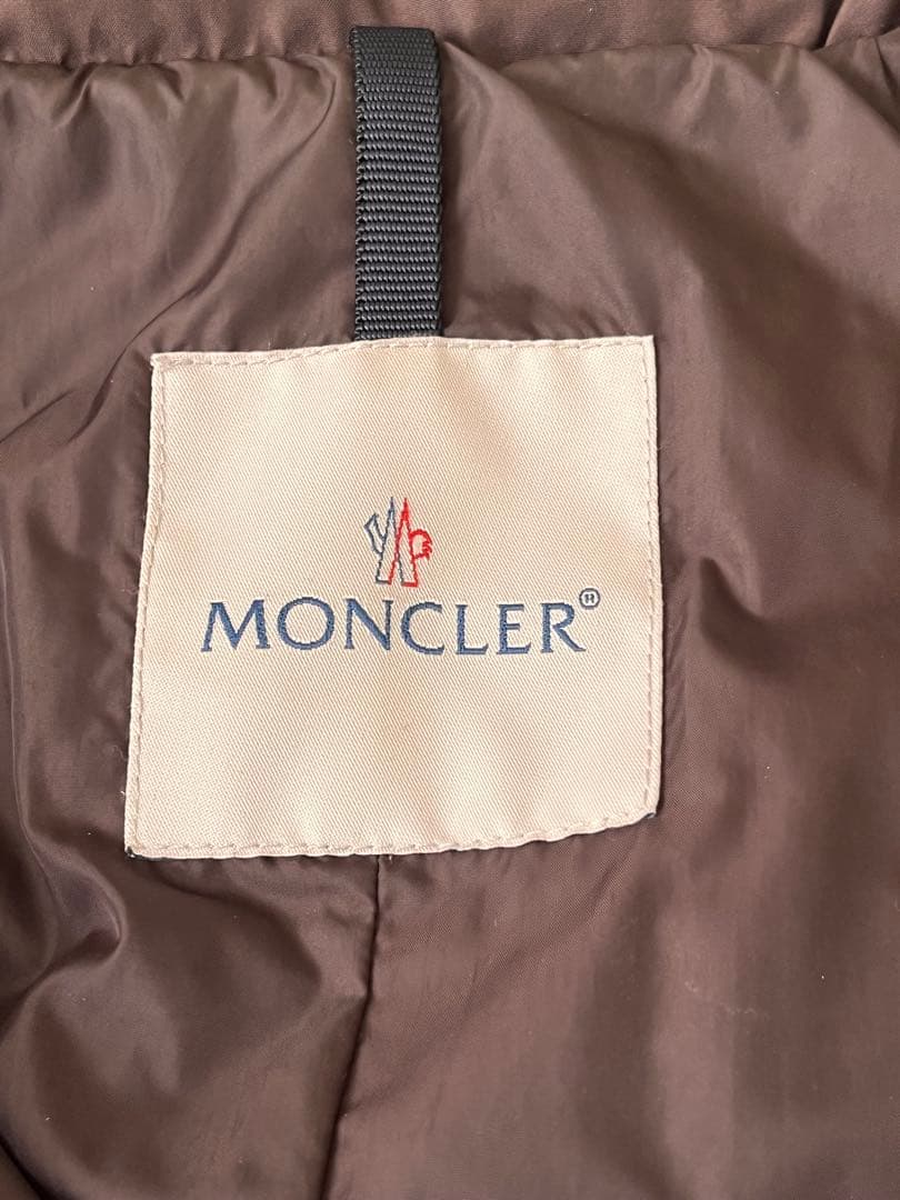 モンクレールレディースダウンコート