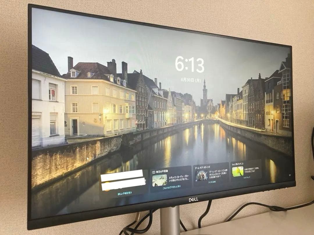 Dell ワイドフレームレスモニター 27インチ