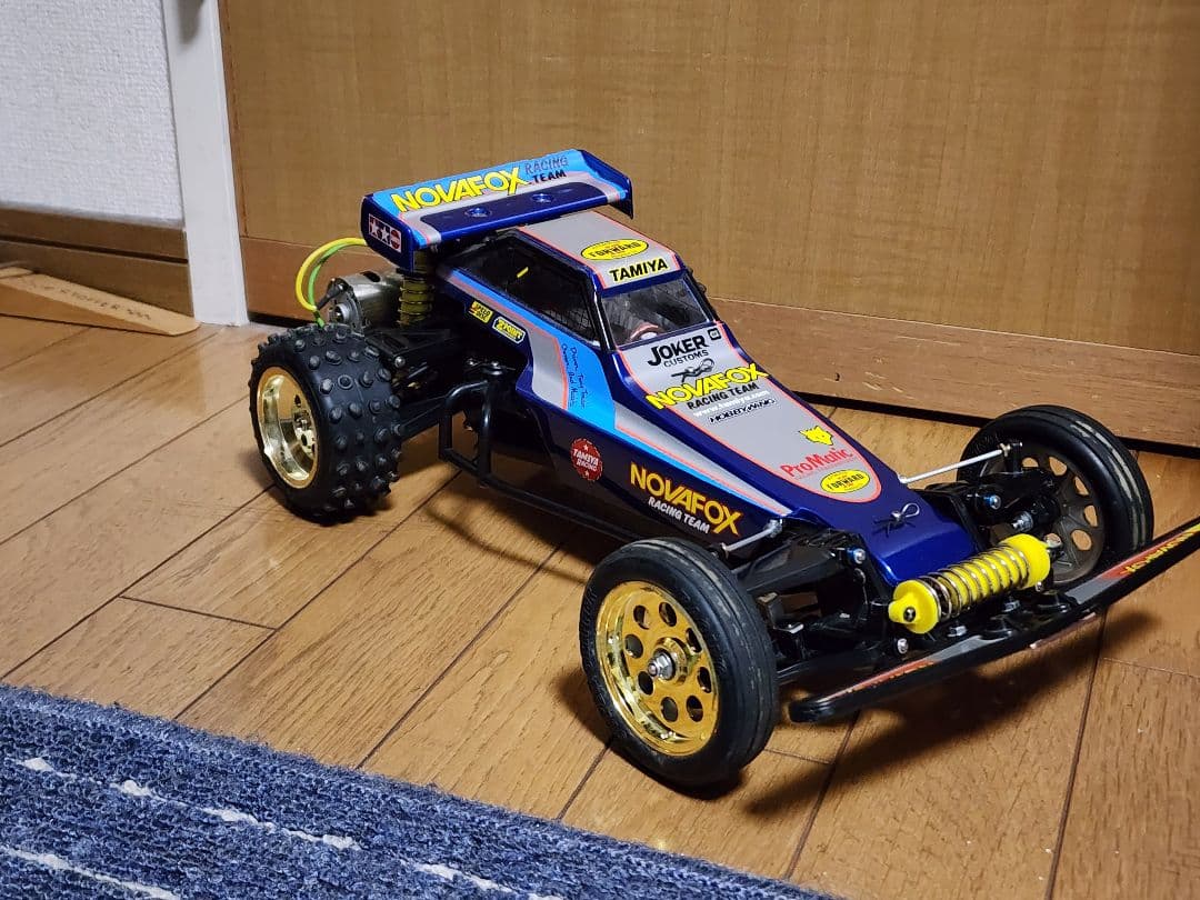 タミヤ 1/10 ノバフォックス FOX 車体のみ