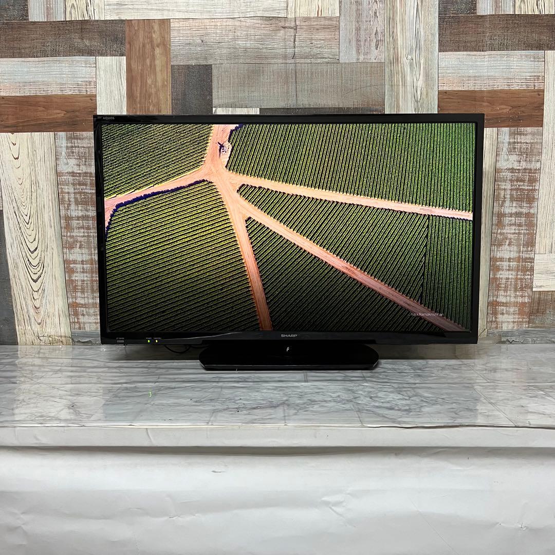 即日受渡❣️全国送料込シャープ32型液晶テレビWチューナー 色鮮やかなクリアな映像
