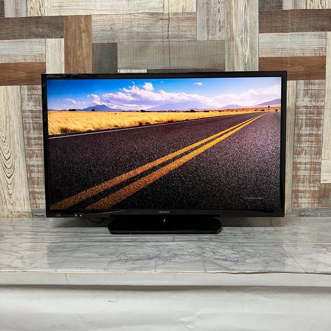 即日受渡❣️全国送料込シャープ32型液晶テレビWチューナー 色鮮やかなクリアな映像