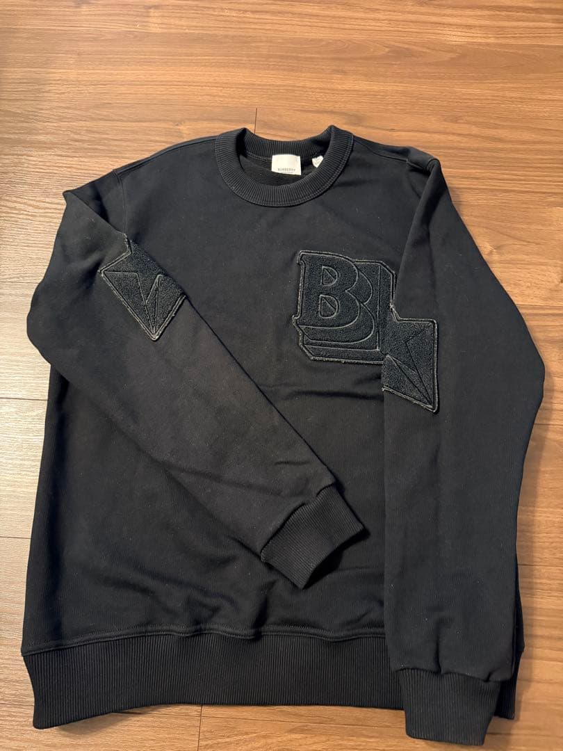 バーバリートップス