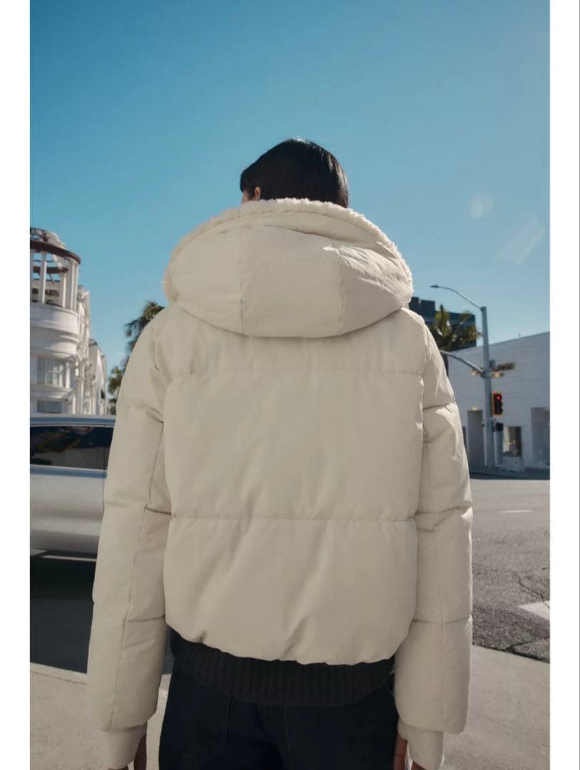 新品　ZARA フェイクシープスキンフード付き撥水ウィンドブレーカーアノラック