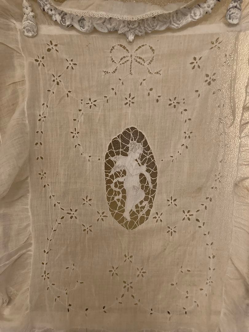 アンティーク　フランス　カットワーク　エンジェル　天使　椅子カバー