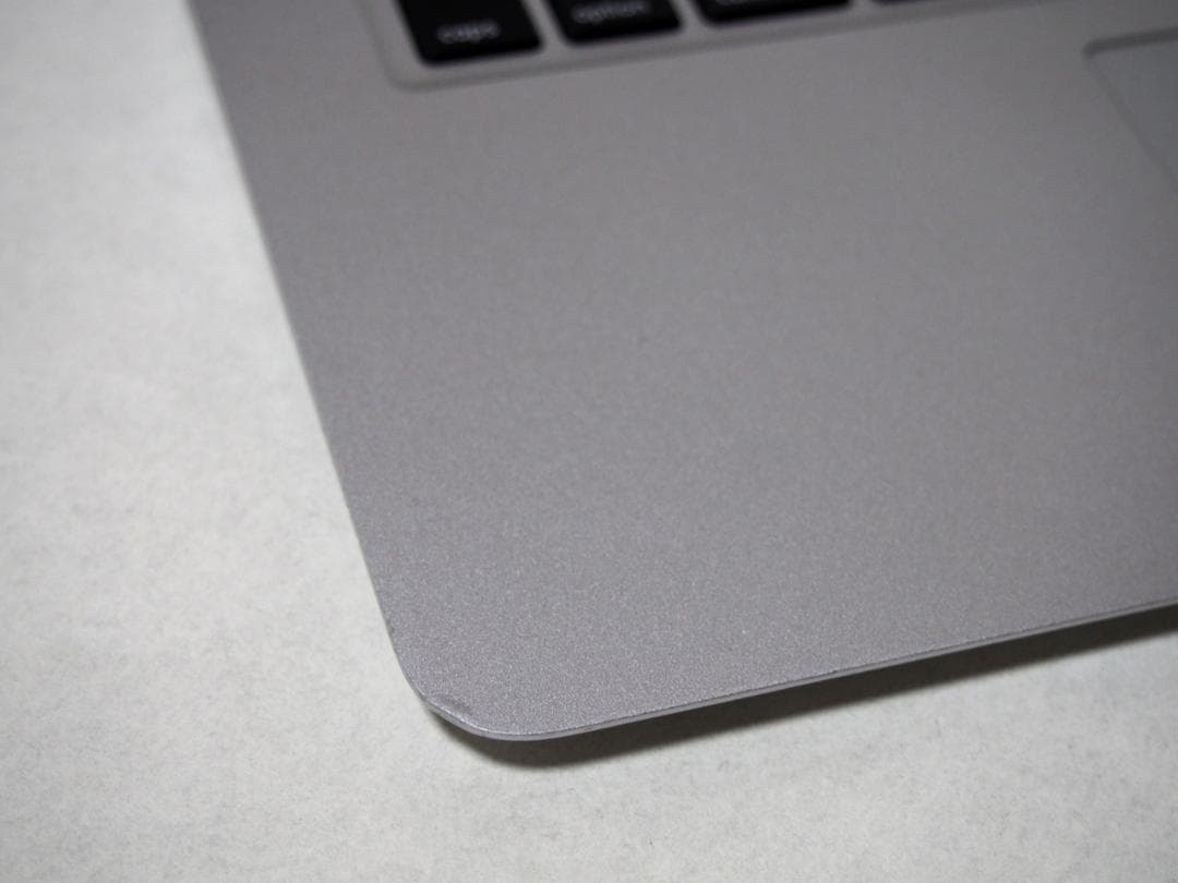 MacBook本体 Sequoia Win11 MacBookAir 2015 13\" 8G/128
