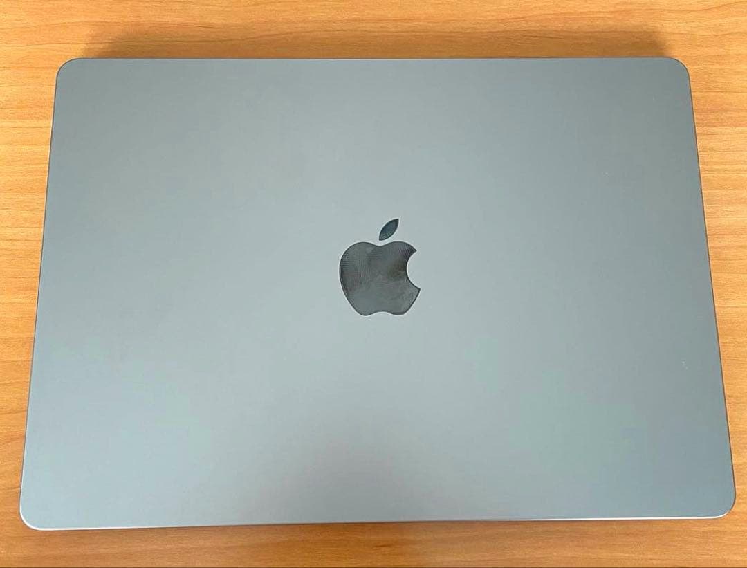 MacBook Air 13インチ M2 スペースグレイ 512GB