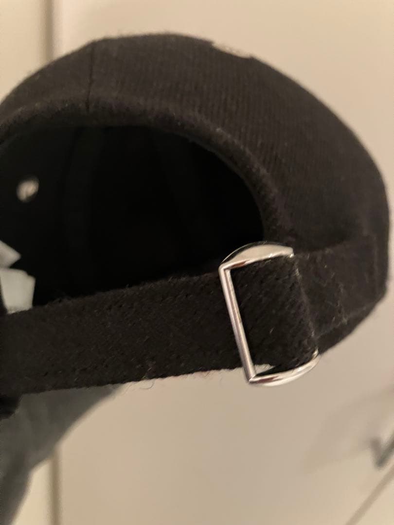 ami 黒 キャップ