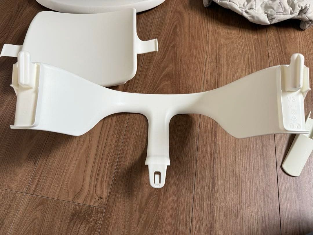 ストッケ トリップトラップベビーセット トレイ クッション 3セット