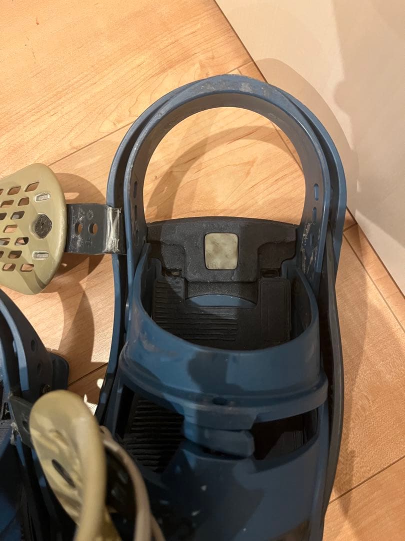 バートンビンディングreflexサイズMカーテルCartel予備ストラップ付き