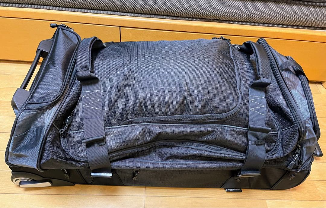 最終値下新品アマゾンベーシックハンドルとキャスター付ボストンバッグダッフルバッグ