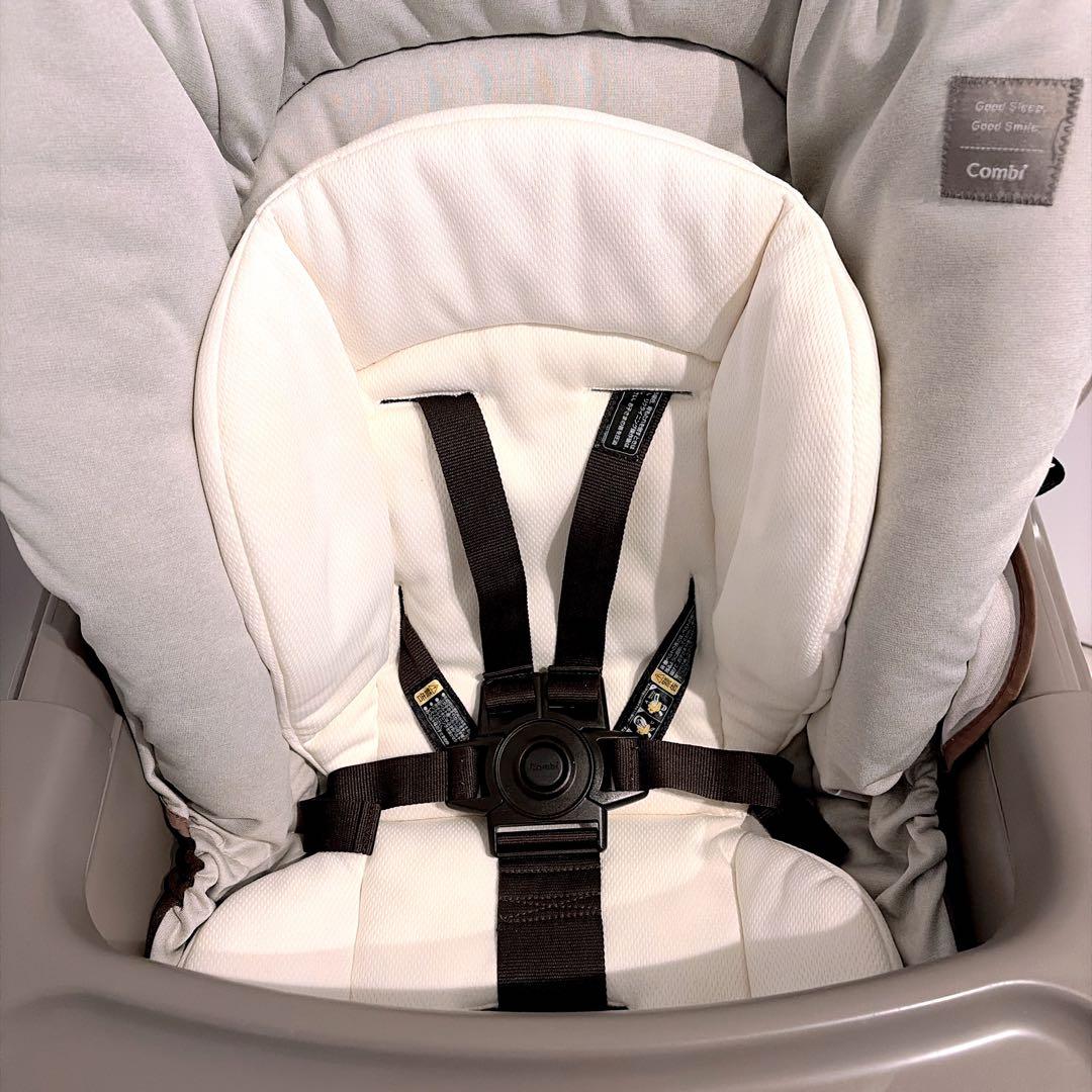 Combi コンビ 美品✨ネムリラ オートスウィング バースデイ限定モデル