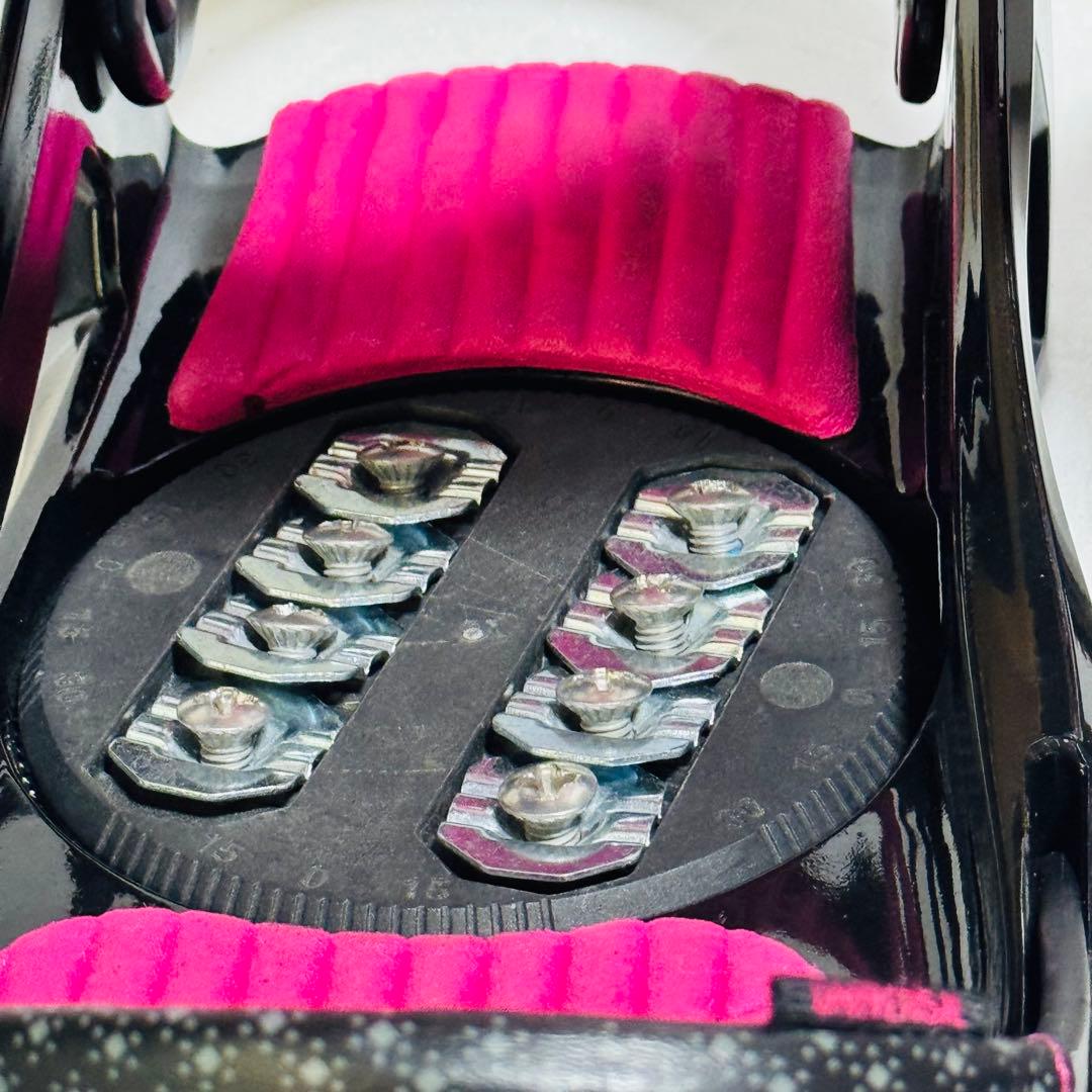 K2 スノーボードビンディング Mサイズ　ブラック/ピンク初心者女性レディース