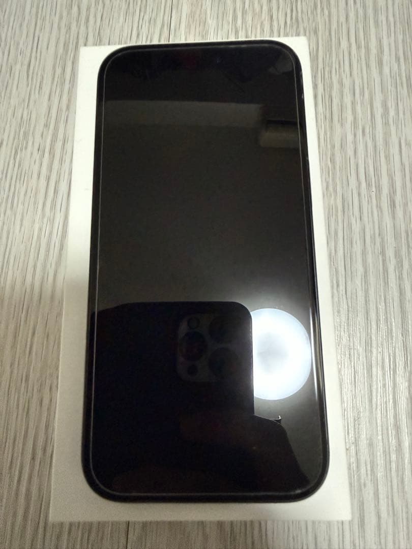 iPhone 15 ブラック 256GB SIMフリー