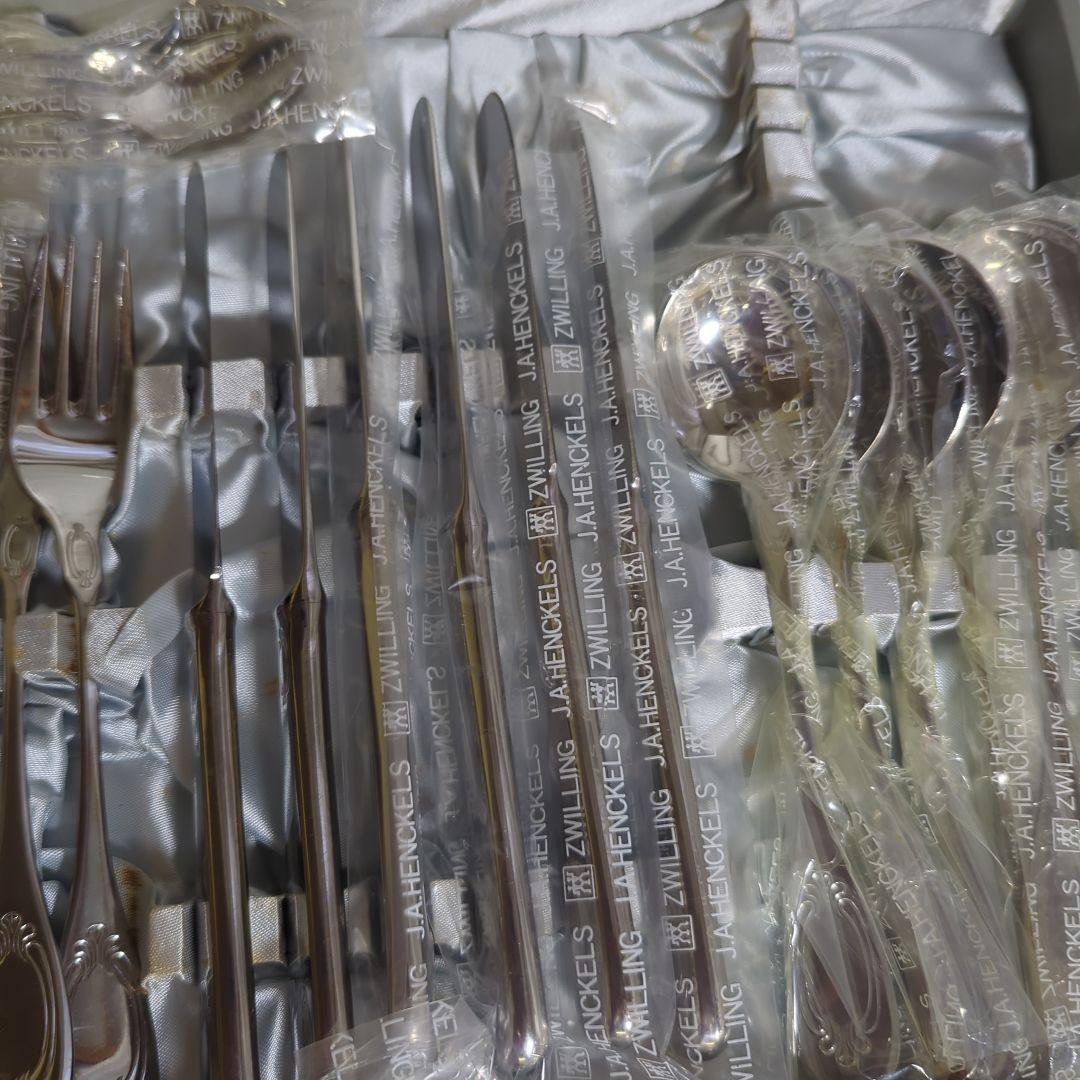 ZWILLING J.A. HENCKELS カトラリーセット