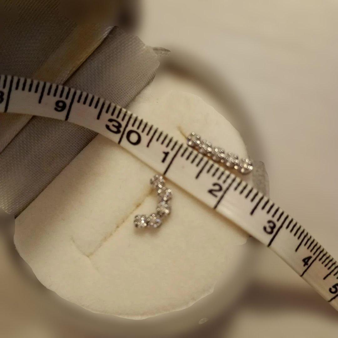 ダイヤモンド　ホワイトゴールド ピアス　新品　18金　0.1カラット