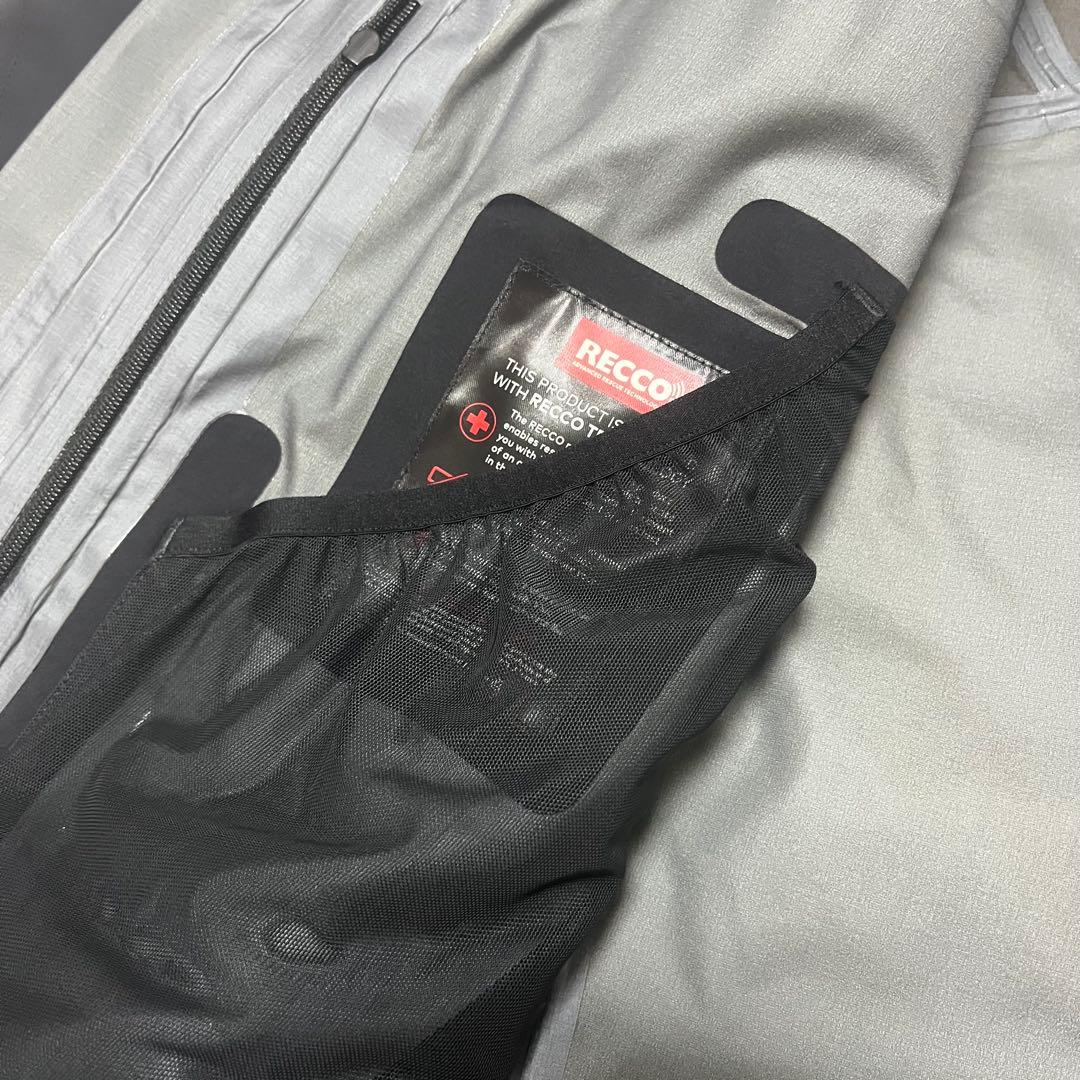 最高峰 AK457 BURTON AK ガイド true black バックロゴ