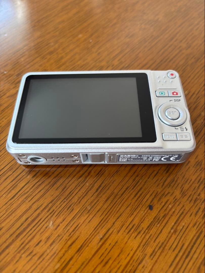 CASIO EXILIM EX-Z20 シルバー