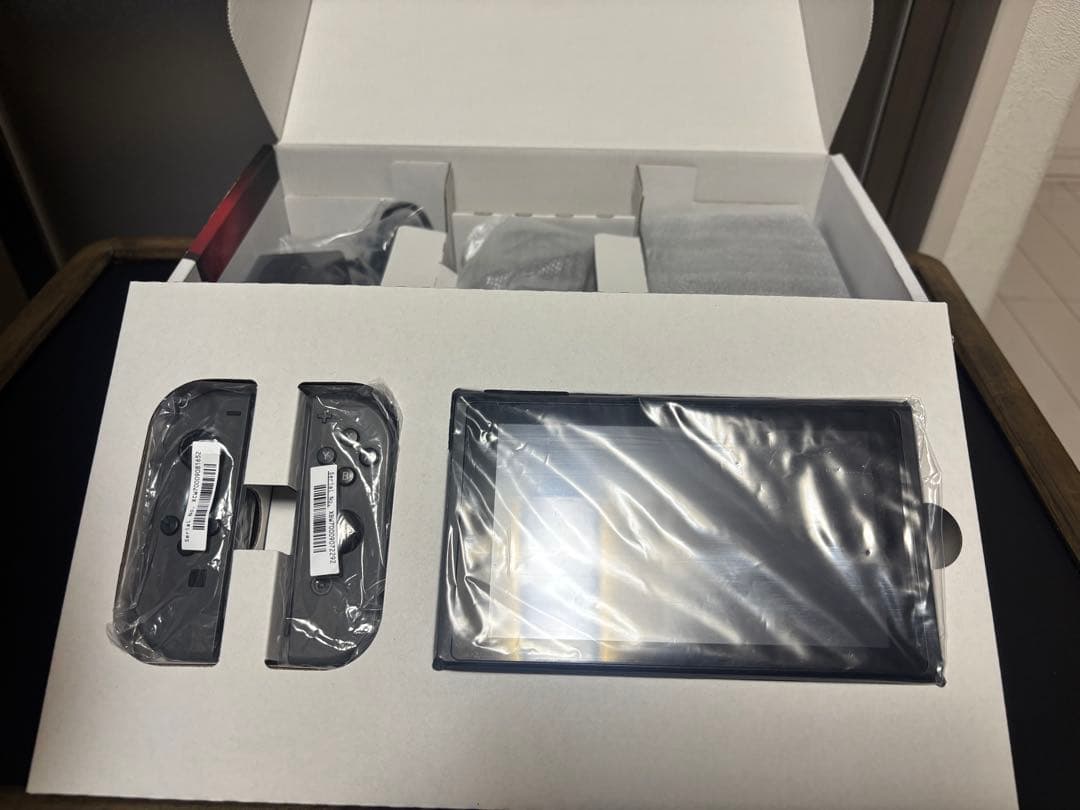 Nintendo Switch 完品