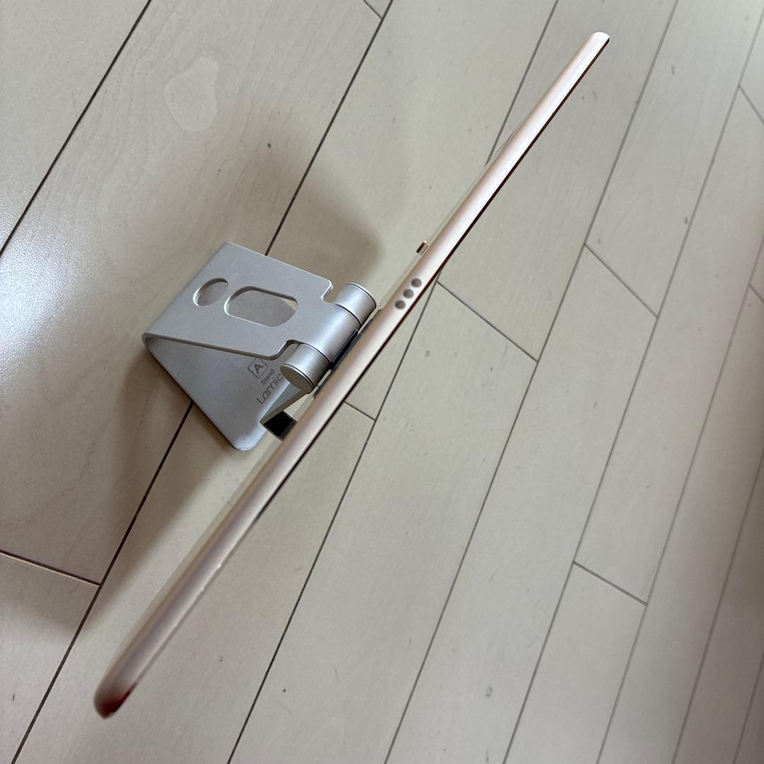 iPad Pro 9.7インチWi-Fi + Cellularゴールド動作品