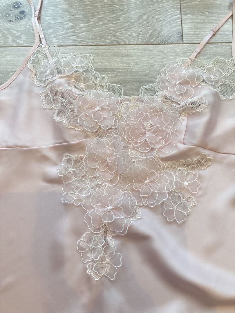 Wacoal Trefleレースキャミソール