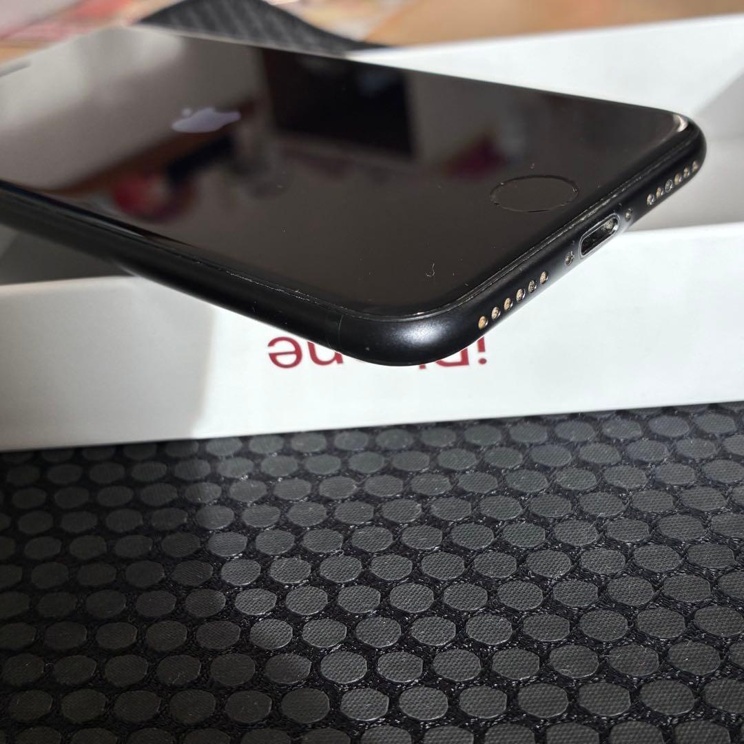 iPhone SE 第二世代 128GB SIMフリー