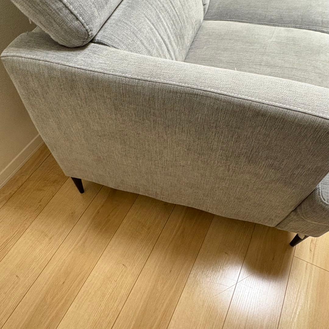 ニトリ　2人掛けソファ　サザーラ