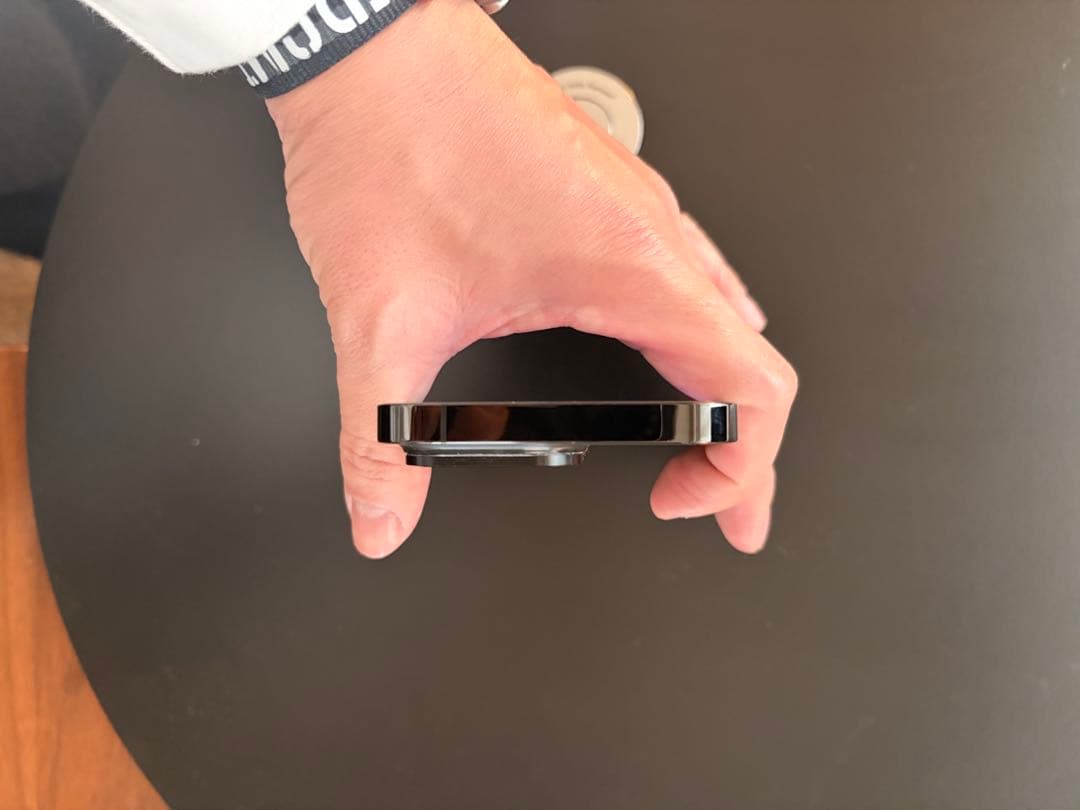 極美品iPhone14Pro256GBスペースブラックSIMフリー