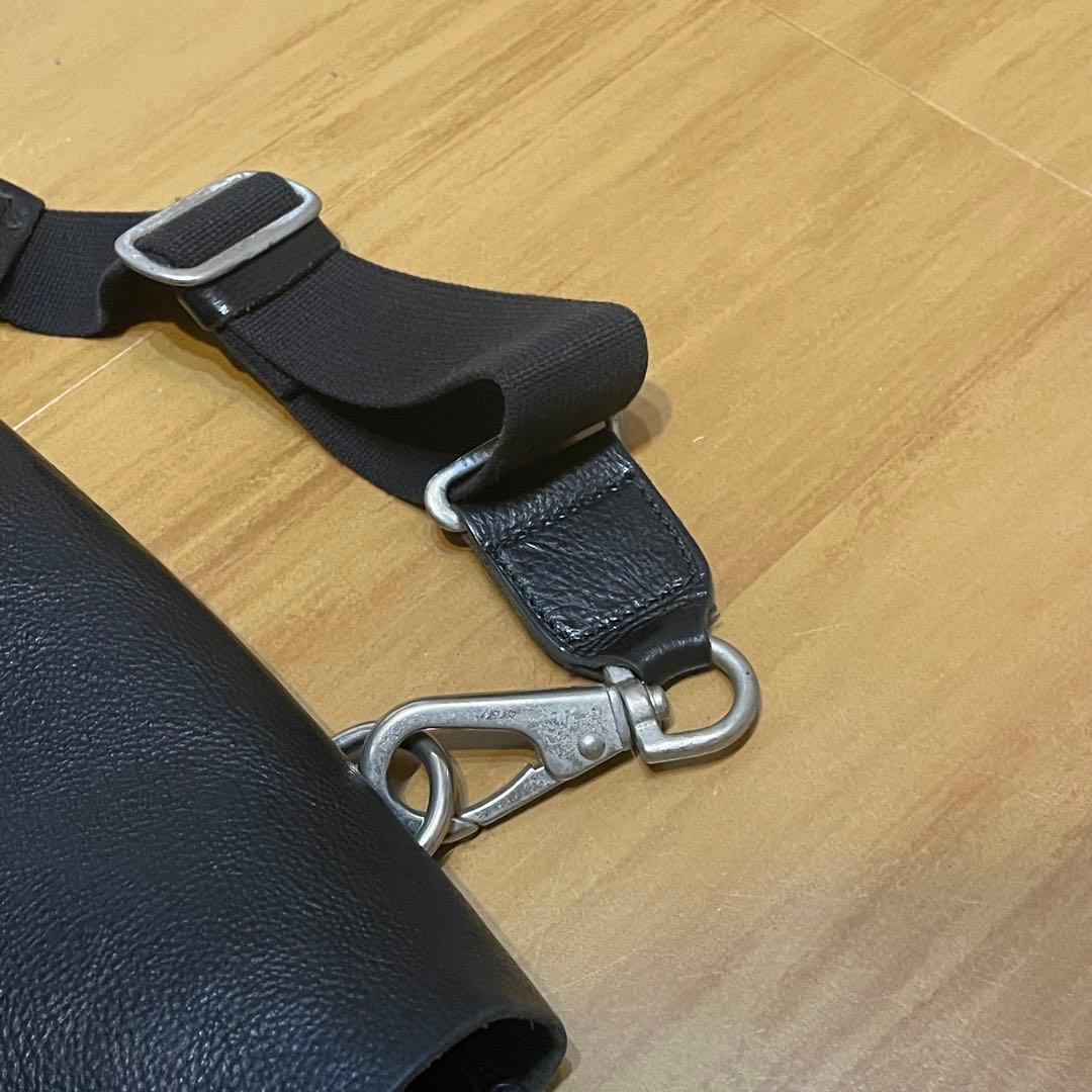 ARTS&CRAFTS ショルダーバッグ レザー キャンバス 重厚感 本革 牛革