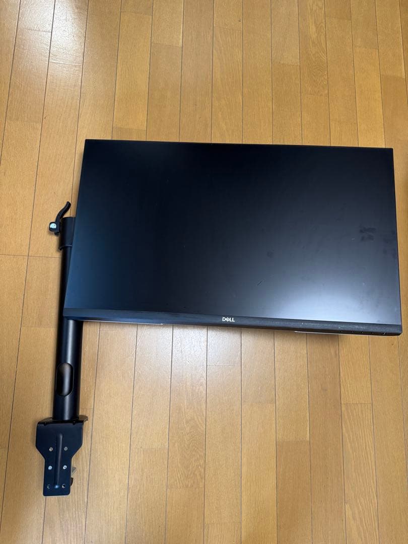 【特別出品】　デスクトップモニター