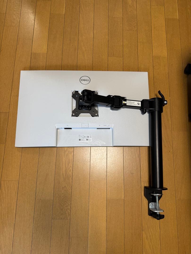 【特別出品】　デスクトップモニター