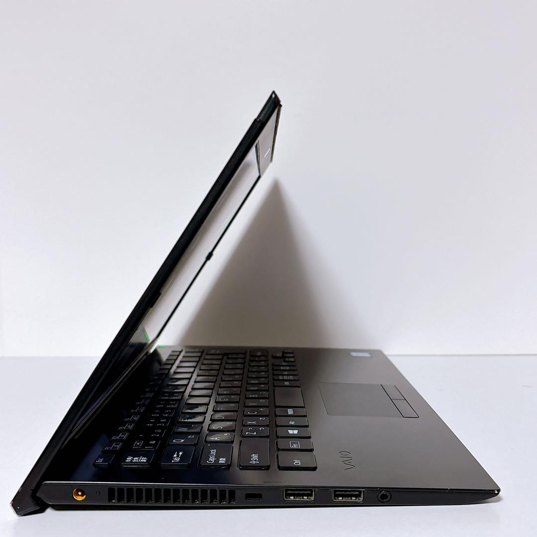 VAIO 13.3インチの薄型コンパクトノートPC 高速SSD カメラ搭載 i5