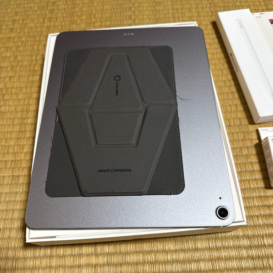 shimozawaさん専用お得iPadAir13インチ本体 ApplePenci