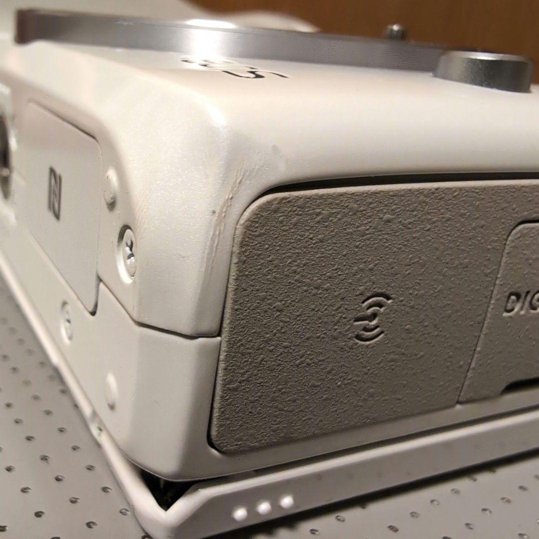 Canon EOS M3 ホワイト ミラーレス 一眼カメラ