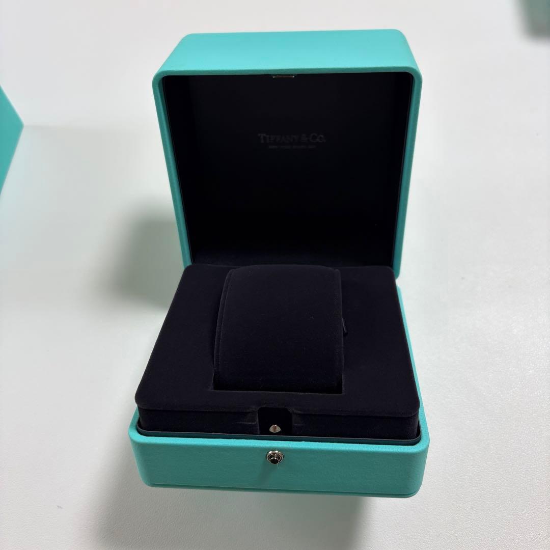 ティファニー　現行品　時計　ケース　空箱　ギフトボックス　最新仕様