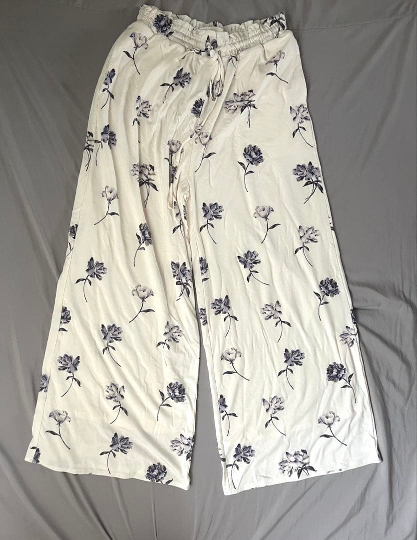 【新品未使用】ジェラートピケ フラワー柄 カップ付きルームウェアセット