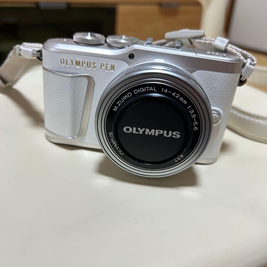 ★年末年始セール★OLYMPUS PEN E-PL9