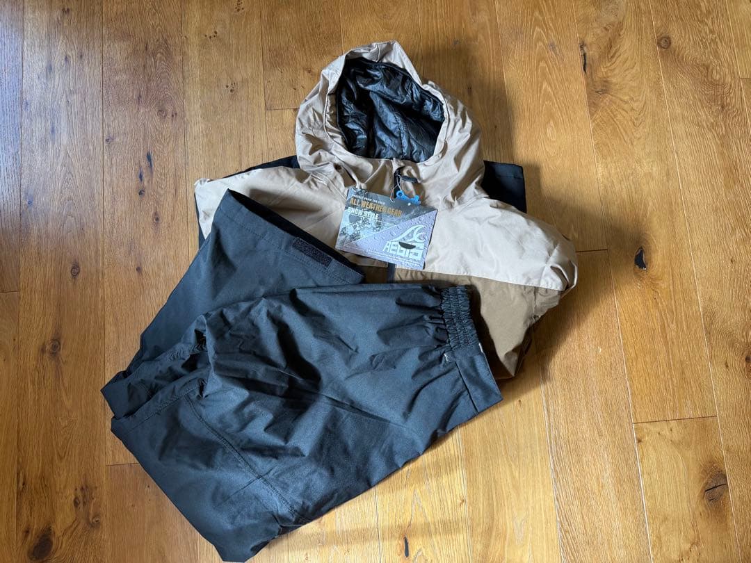 【値下げしました】ワークマン イージススノボウェア 2025モデル　L