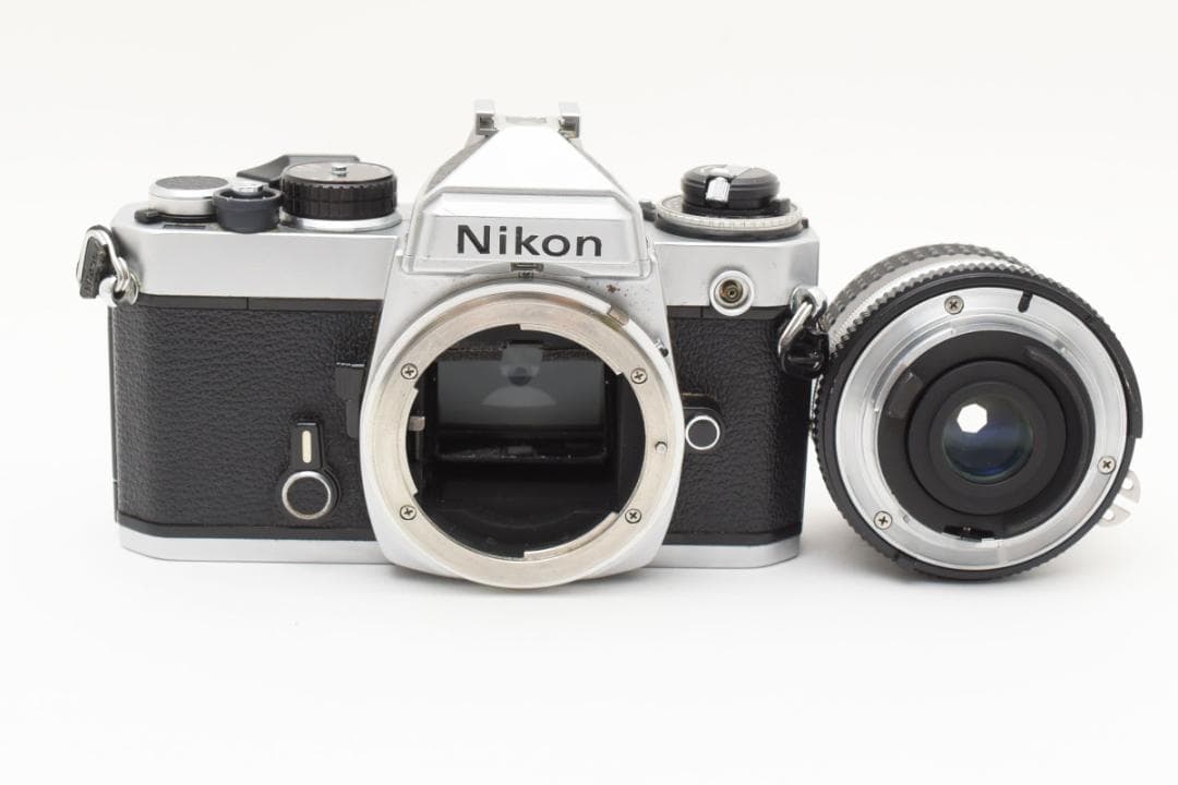 フィルムカメラ Nikon FE + Ai Nikkor 28mm f3.5