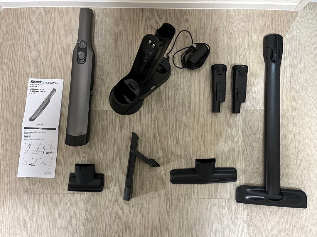Shark EVOPOWER 充電式ハンディクリーナー　W35P