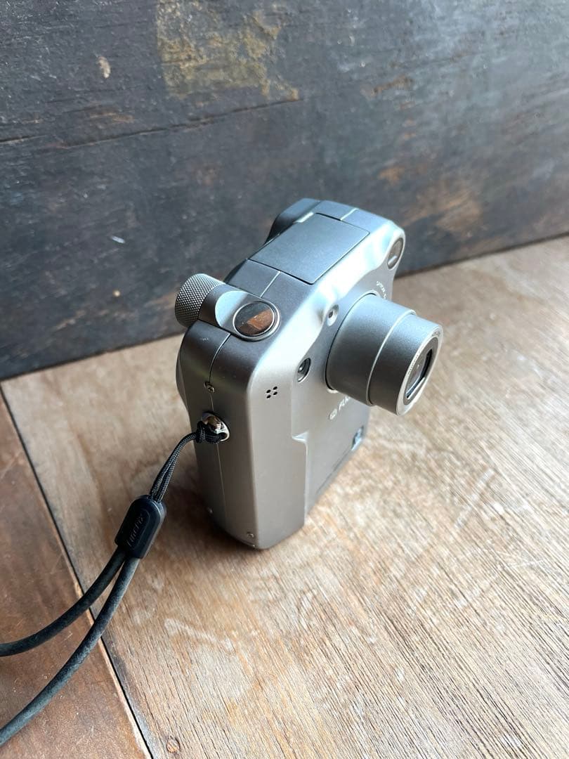 【値下げ】FUJIFILM FinePix 4800Z 動作品　オールドコンデジ