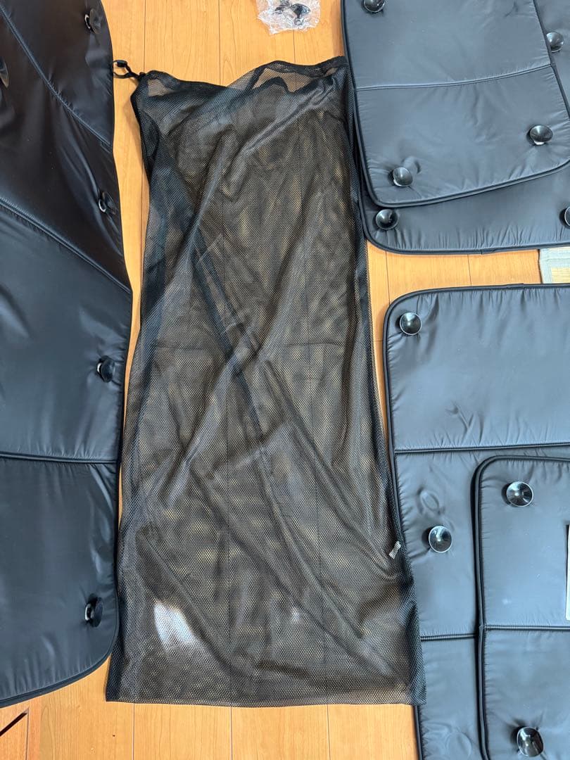 デリカD5趣味職人サンシェード