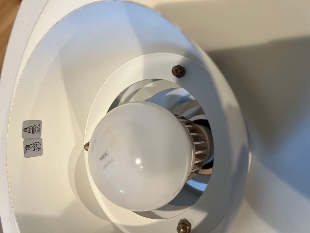 北欧 照明 白系 ペンダントライト　希少　早い物勝ち