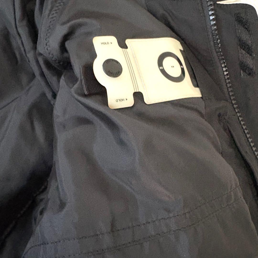 美品☆DESCENTE デサント スキーウェア　上下セット　11号　ブラック　黒