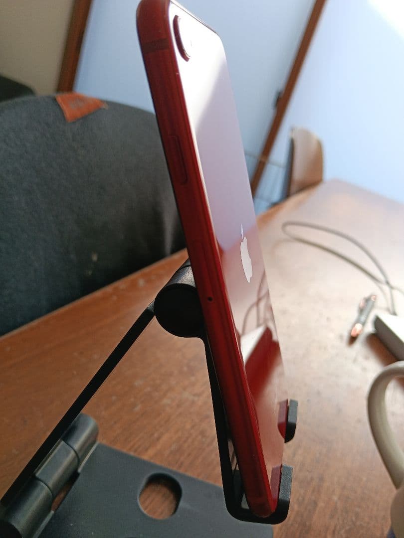 iPhone SE 第2世代 64GB SIMフリー/動作良好