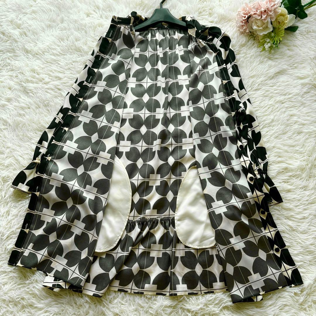 【未使用】ボウタイ　23年　グレースコンチネンタル キカフラワーミニワンピース